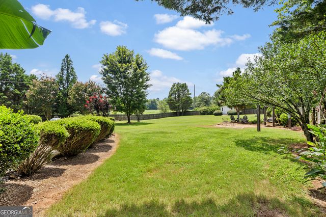 1 Ferry Crossing Drive SE, Rome, GA 30161