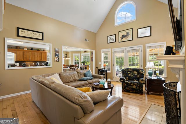 1 Ferry Crossing Drive SE, Rome, GA 30161