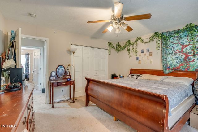 1000 Faye Street, Kingsport, TN 37660