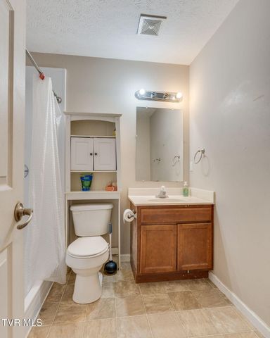 1000 Faye Street, Kingsport, TN 37660