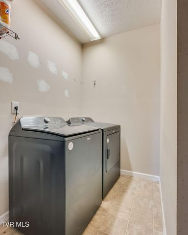 1000 Faye Street, Kingsport, TN 37660