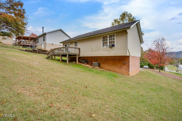 1000 Faye Street, Kingsport, TN 37660