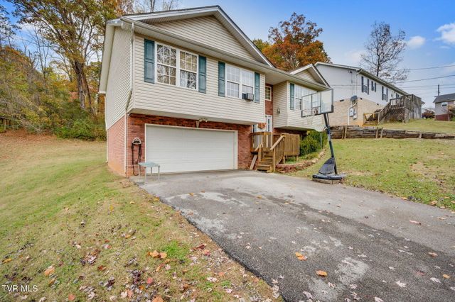 1000 Faye Street, Kingsport, TN 37660
