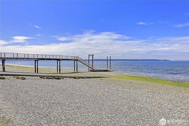 902 Madrona Beach Road, Camano Island, WA 98282