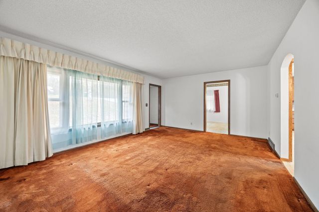 348 Riverside Avenue S, Sartell, MN 56377