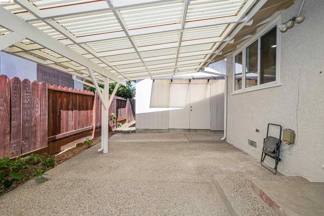 31871 Kennet St, Hayward, CA 94544