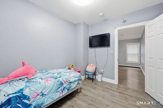 118 Reservoir Avenue, Meriden, CT 06451