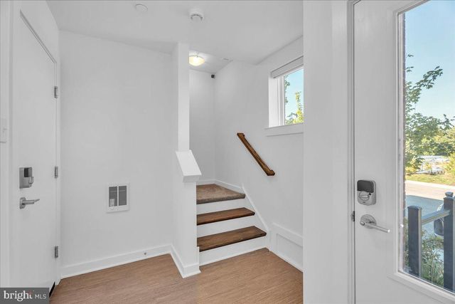 904 RIVERPLACE DR, Conshohocken, PA 19428