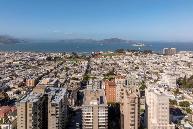 1998 Broadway Street 805, San Francisco, CA 94109