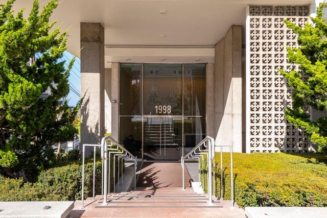 1998 Broadway Street 805, San Francisco, CA 94109