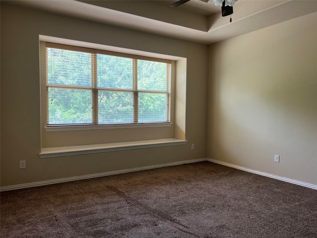 5104 Kestrel Drive, Mesquite, TX 75181