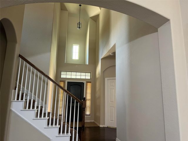 5104 Kestrel Drive, Mesquite, TX 75181