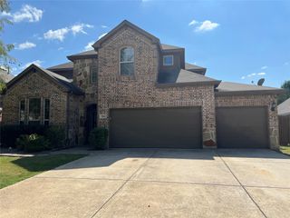 5104 Kestrel Drive, Mesquite, TX 75181