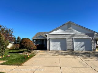 912 Randy Lane, 6, St. Johns, MI 48879