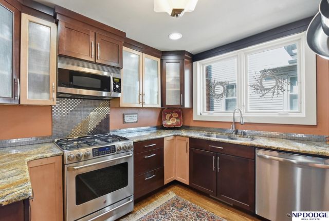 323 S 51 Avenue, Omaha, NE 68132