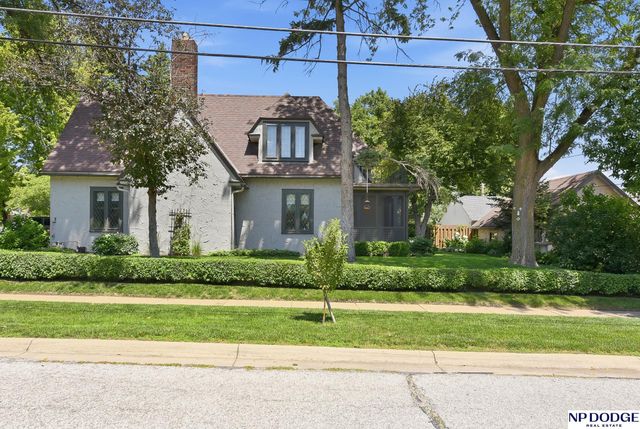 323 S 51 Avenue, Omaha, NE 68132