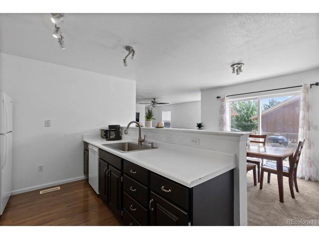 23317 E Saratoga Cir, Aurora, CO 80016