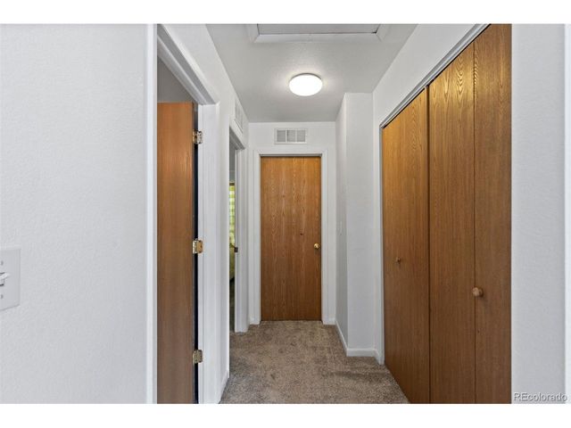 23317 E Saratoga Cir, Aurora, CO 80016