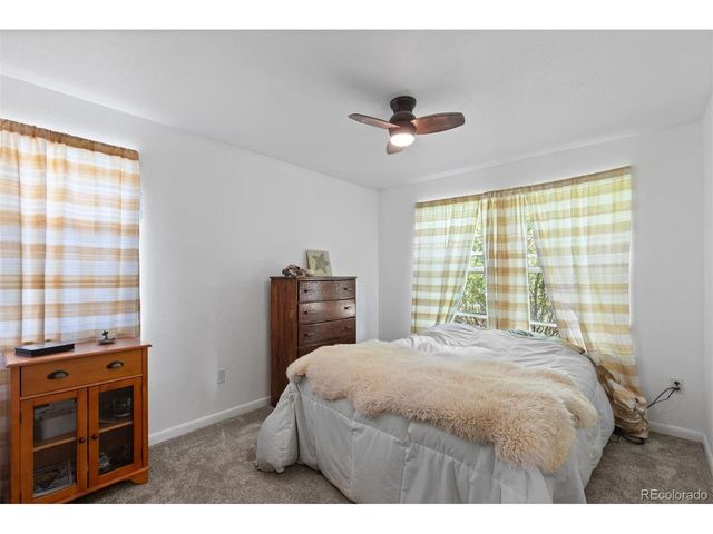 23317 E Saratoga Cir, Aurora, CO 80016