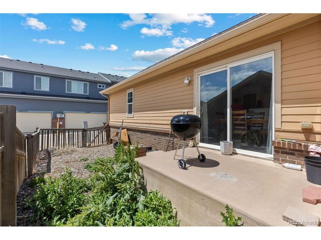 23317 E Saratoga Cir, Aurora, CO 80016