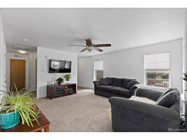 23317 E Saratoga Cir, Aurora, CO 80016