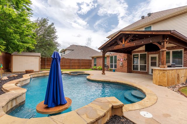 12612 Excelsior Lane, Fort Worth, TX 76244