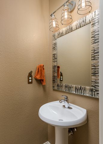 12612 Excelsior Lane, Fort Worth, TX 76244