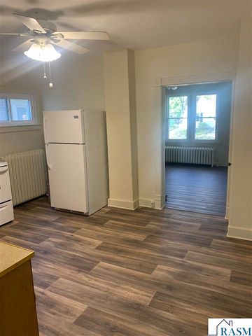 701 Nicollet Avenue, North Mankato, MN 56003