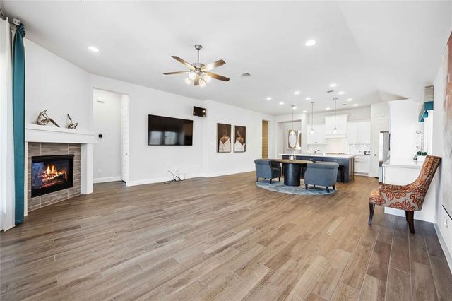 5615 Water Lilies Drive, Manvel, TX 77578