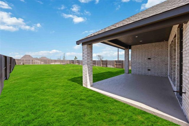 5615 Water Lilies Drive, Manvel, TX 77578