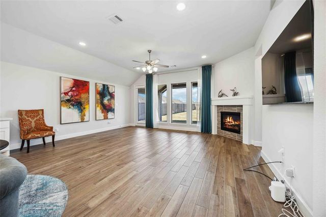 5615 Water Lilies Drive, Manvel, TX 77578