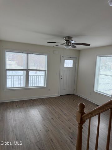 36 Vly Road 38A, Colonie, NY 12205