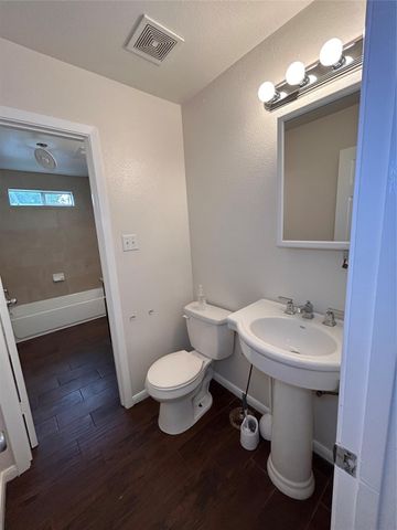 6837 Larkstone Street A, Houston, TX 77028