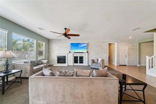 28552 Rustic Glen Street, Menifee, CA 92584