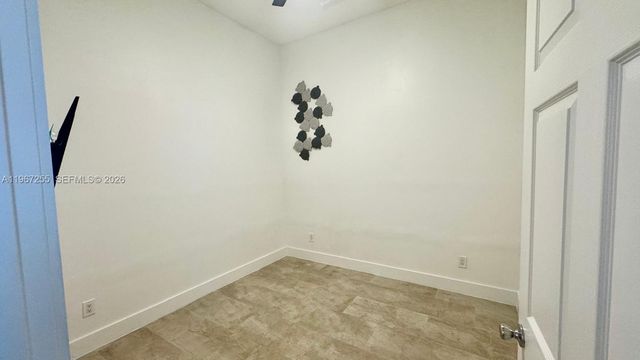 3029 NE 188th St 902, Aventura, FL 33180