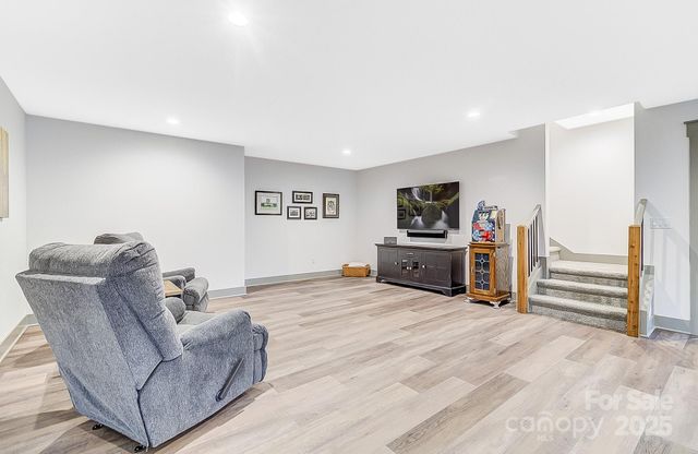 250 Judson Ridge Road, Arden, NC 28704