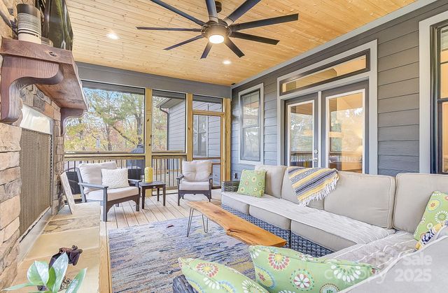 250 Judson Ridge Road, Arden, NC 28704