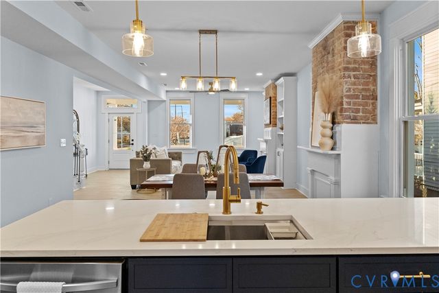 1101 N 21st St, Richmond, VA 23223