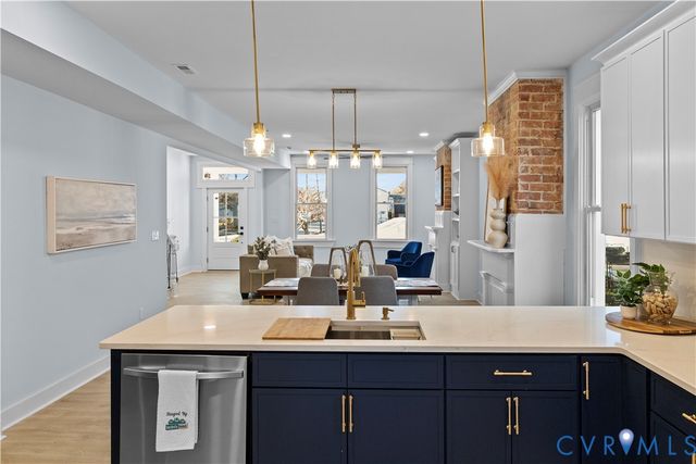 1101 N 21st St, Richmond, VA 23223