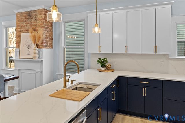 1101 N 21st St, Richmond, VA 23223