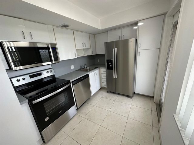 2651 S Course Drive 503, Pompano Beach, FL 33069