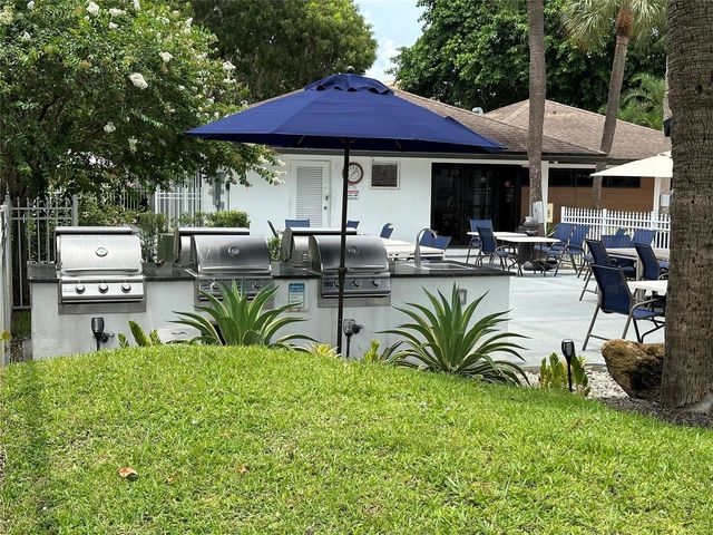 2651 S Course Drive 503, Pompano Beach, FL 33069