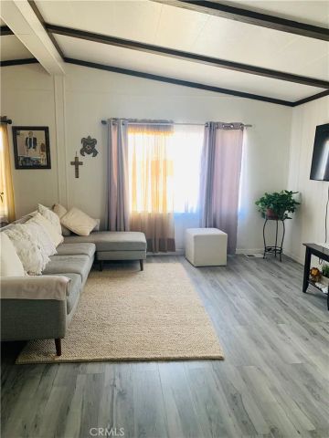 15621 Beach 56, Westminster, CA 92683