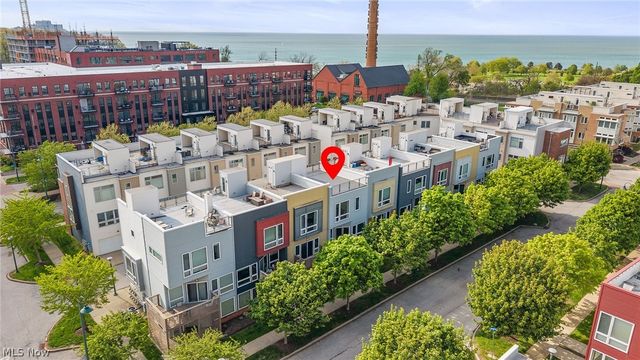 1266 W 74th Street, Cleveland, OH 44102