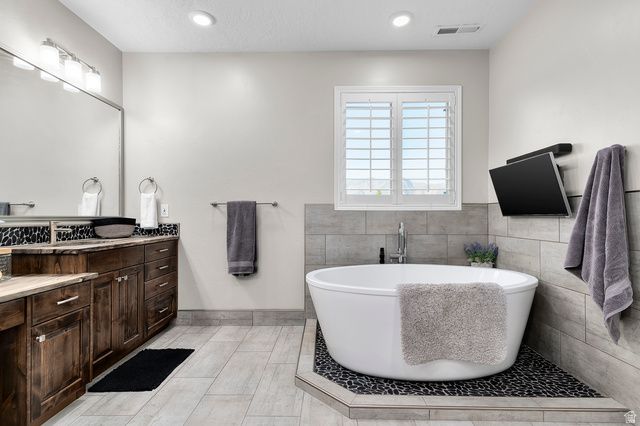 292 E CLUBVIEW LN, Lehi, UT 84043