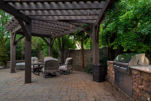 292 E CLUBVIEW LN, Lehi, UT 84043