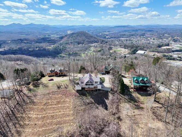 43 Little Beasley, Blairsville, GA 30512
