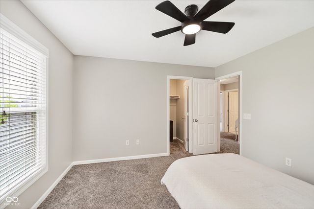 13714 Heatherfield Drive W, Fishers, IN 46038