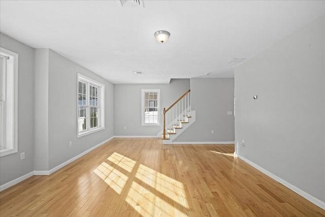 16 Third St 0, Worcester, MA 01602