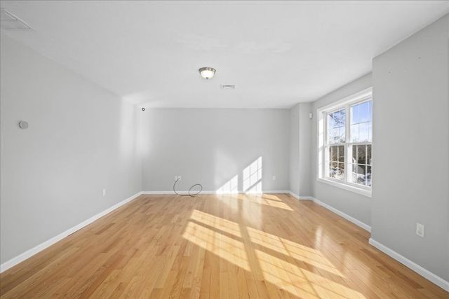 16 Third St 0, Worcester, MA 01602